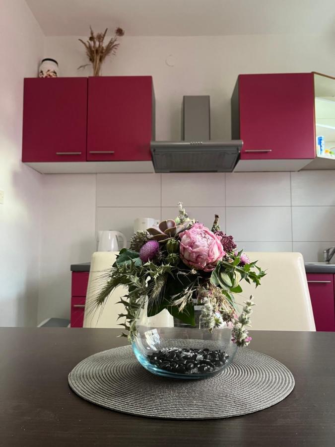 Apartment Ruzica Sukosan Luaran gambar