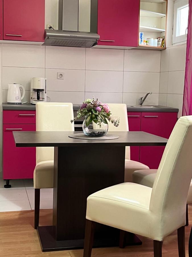 Apartment Ruzica Sukosan Luaran gambar