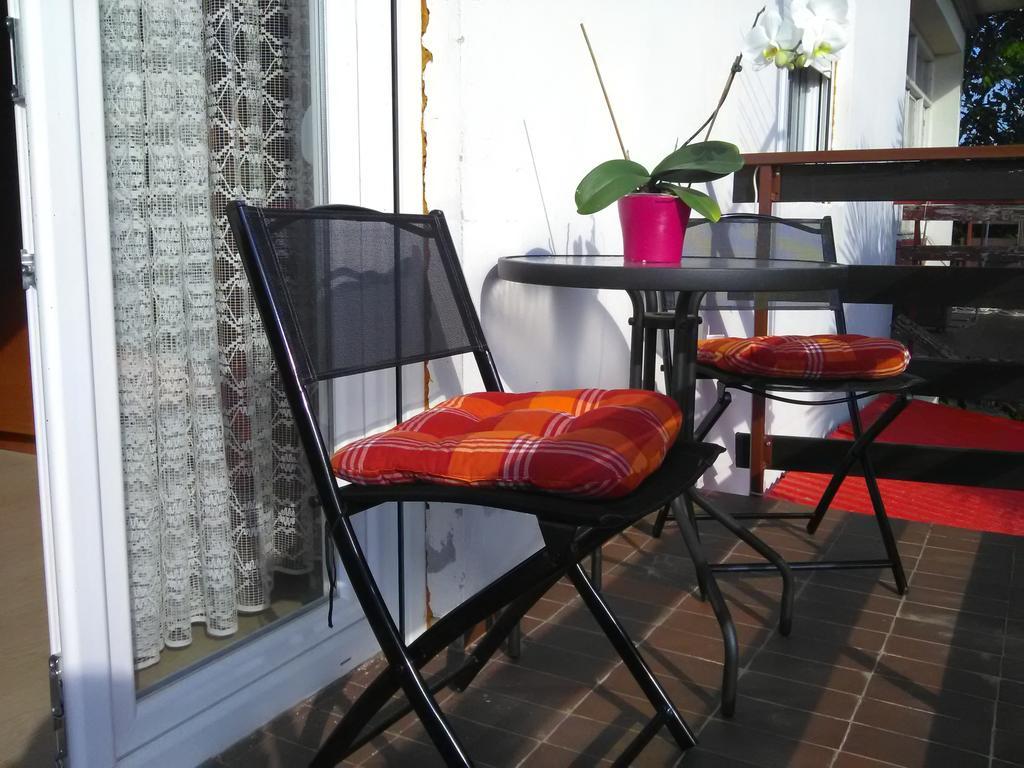Apartment Ruzica Sukosan Luaran gambar